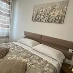 Comfort & Le בית הארחה 3*