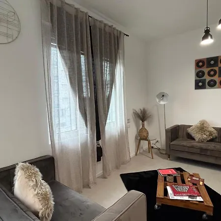 Comfort & Le بيت ضيافة بيرغامو
